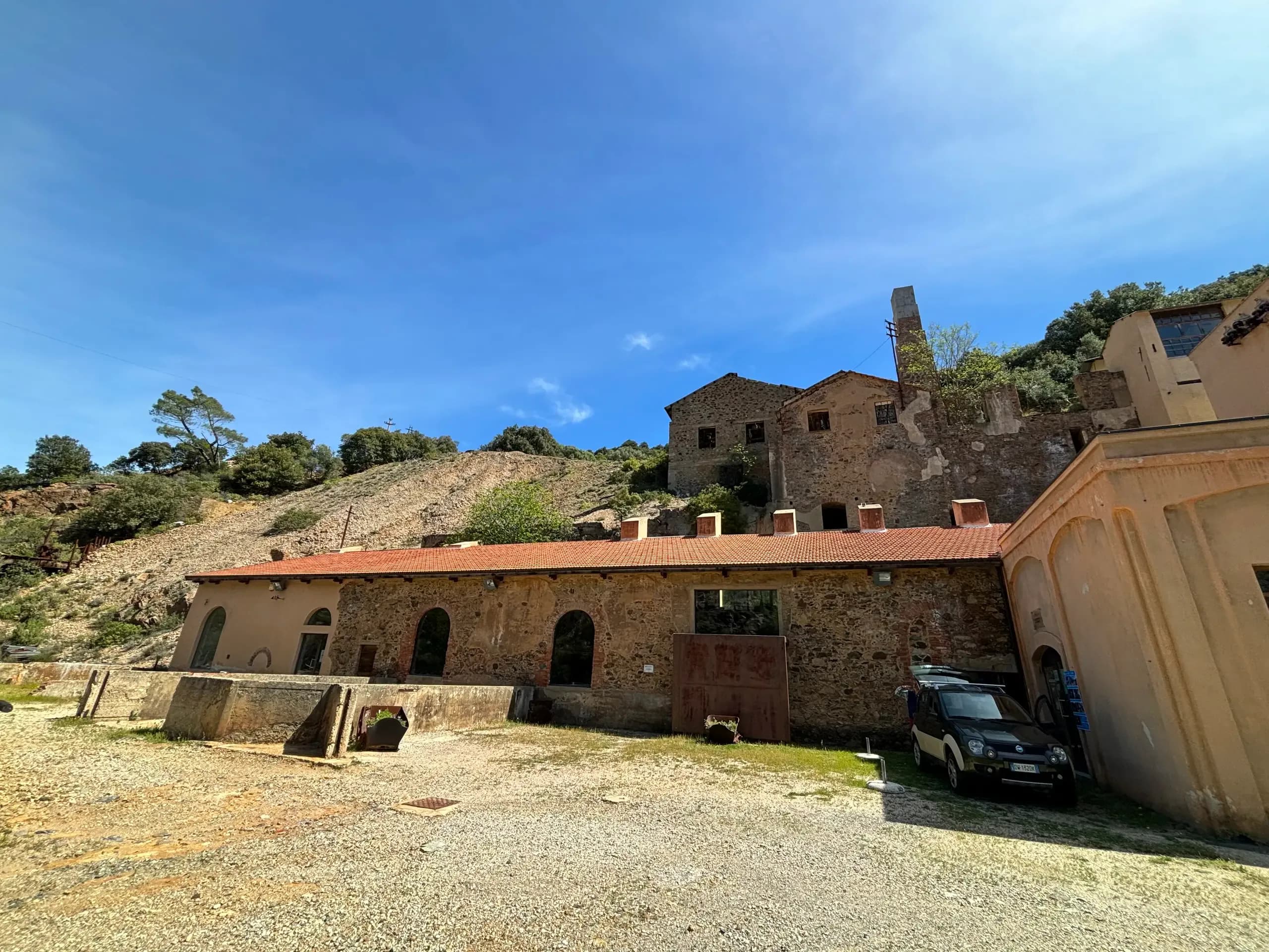 Iglesias historische Bergbauhauptstadt Sardinien Sulcis-Iglesiente-Gebiet verlassene Minen Ausgangspunkt kulturelles Erbe mittelalterliche Architektur Stadtzentrum