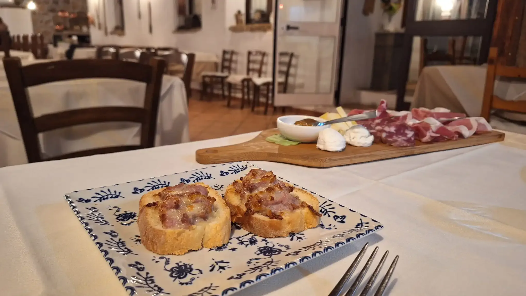 Traditioneel Sardijns diner agriturismo Gallura