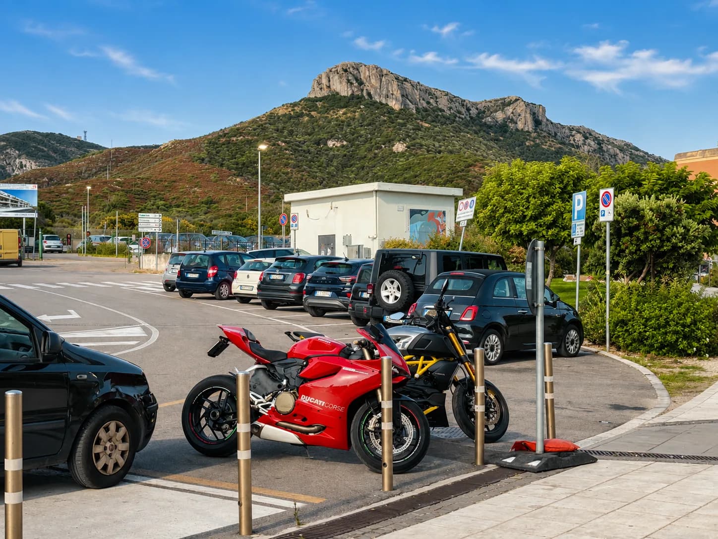 bikes in Golfo Aranci 